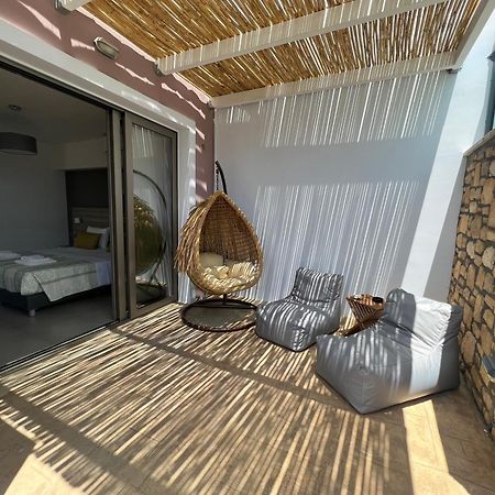 Sea View Luxury Apartments Плакиас Экстерьер фото